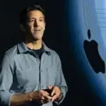 Nombre de archivo: Apple-nombro-a-John-Ternus-como-nuevo-CEO-tras-la-salida-de-Tim-Cook-y-enfrenta-retos-clave-en-inteligencia-artificial-y-hardware